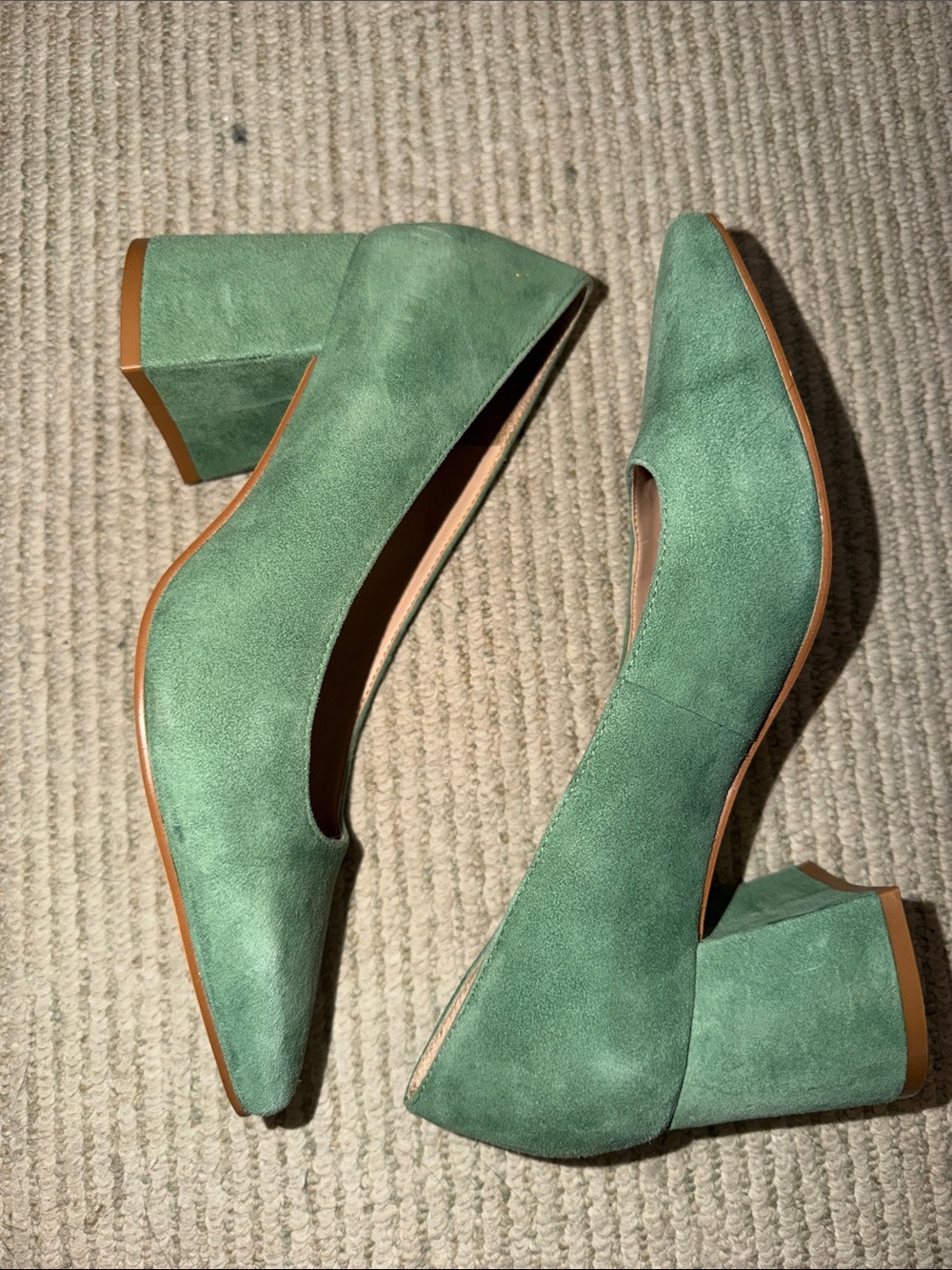Naturalizer Green Suede Block Heel Pumps